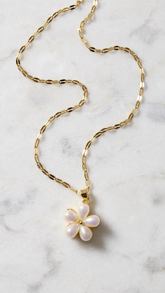 Pearl Bloom Flower Necklace