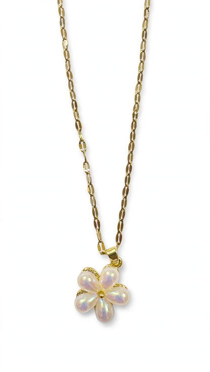 Pearl Bloom Flower Necklace