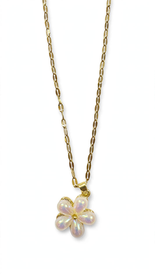 Pearl Bloom Flower Necklace