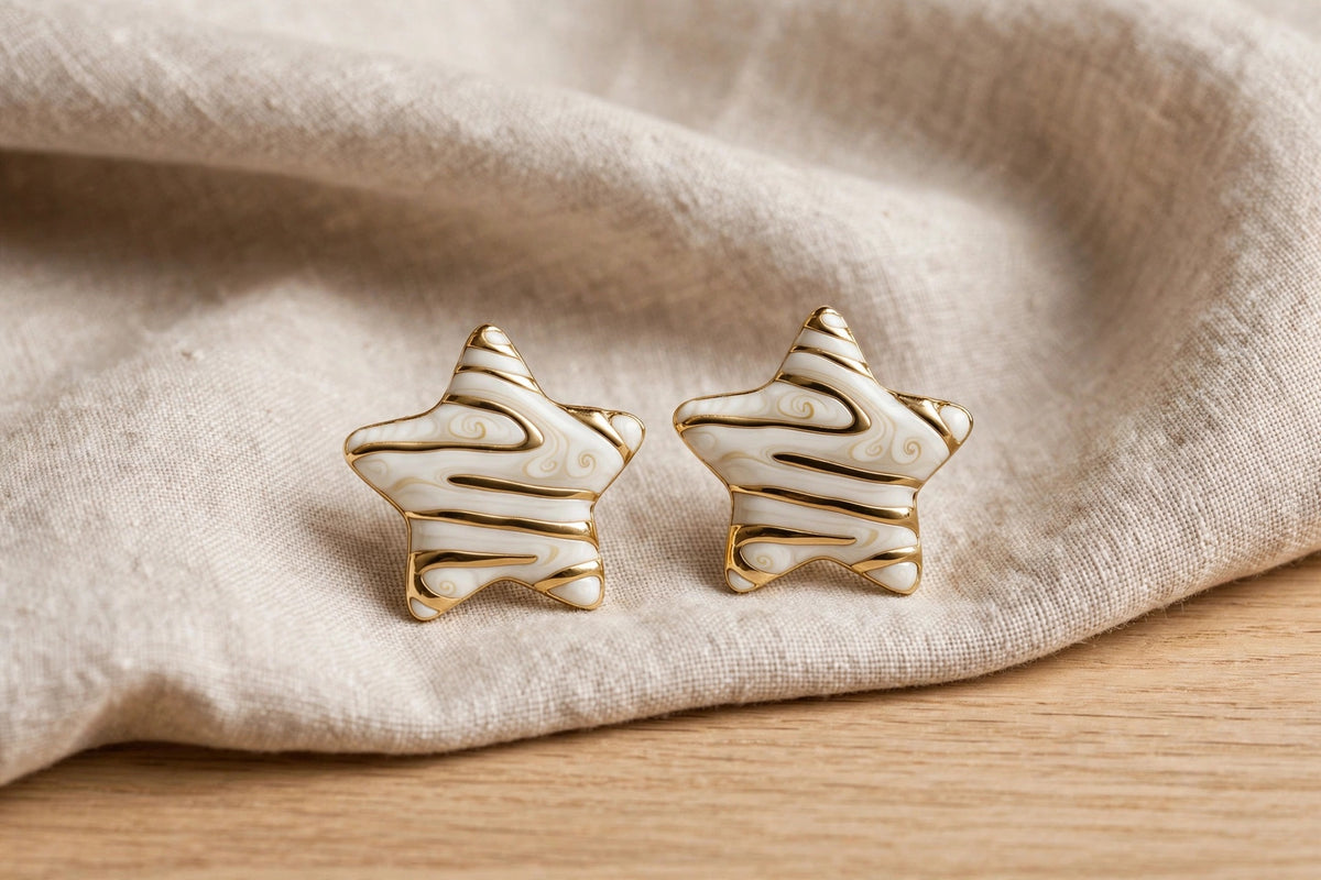 White Marble Tide Starfish Stud Earrings